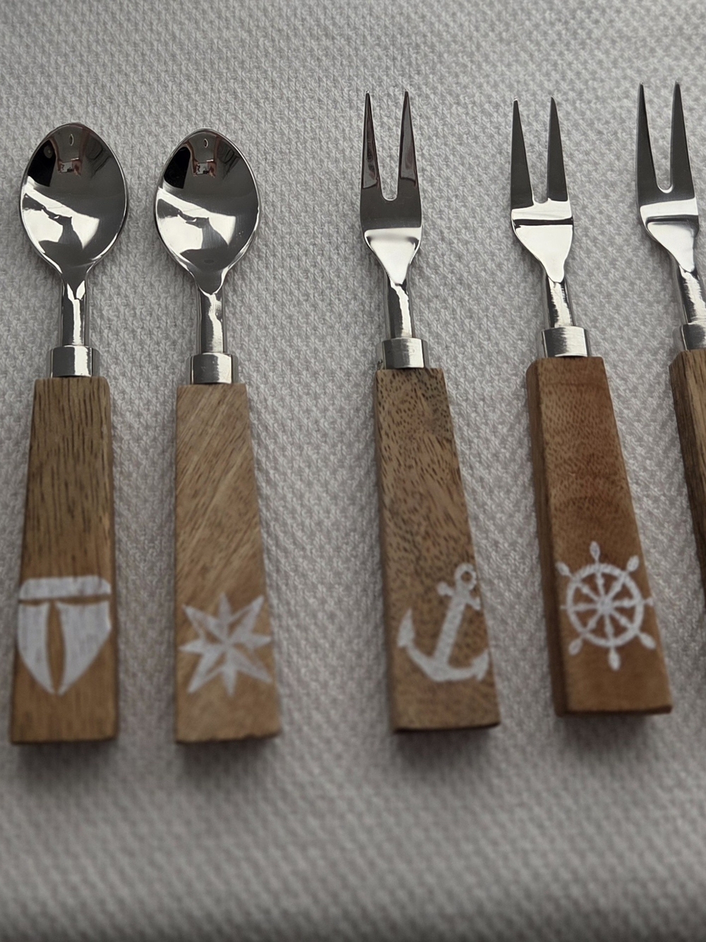 Source Unknown Wood Handle Nautical Appetizer Forks and Spoons - Brown & Silver